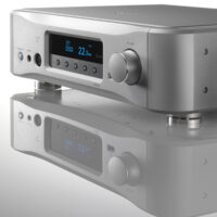 Esoteric-N05XD-streamer-dac-pre-front-stil