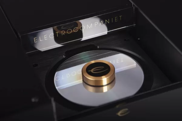 Electrocompaniet-cd-player-reference-emc-1up-mk5-transport