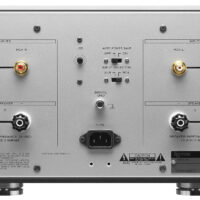 Esoteric-S02-final-de-putere-stereo-rear